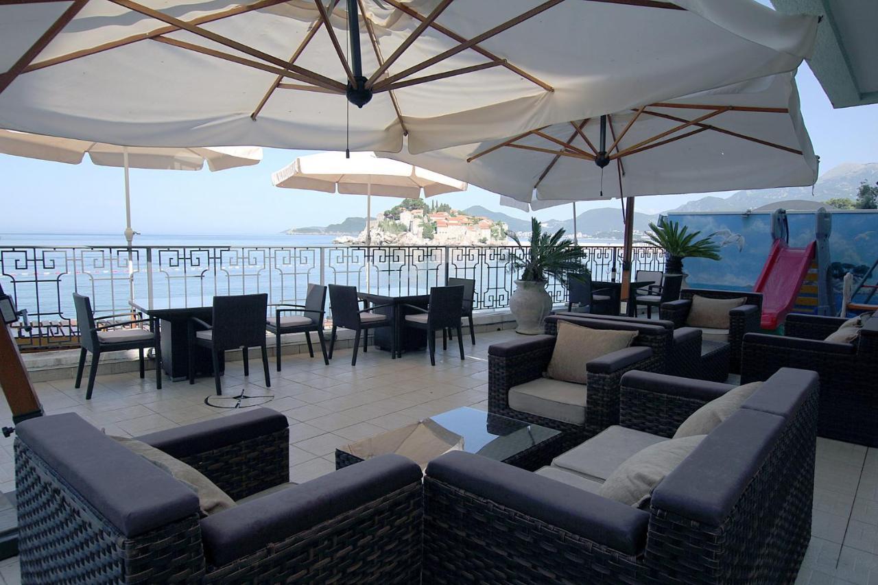 Studio Apartman Sveti Stefan Apartamento Exterior foto