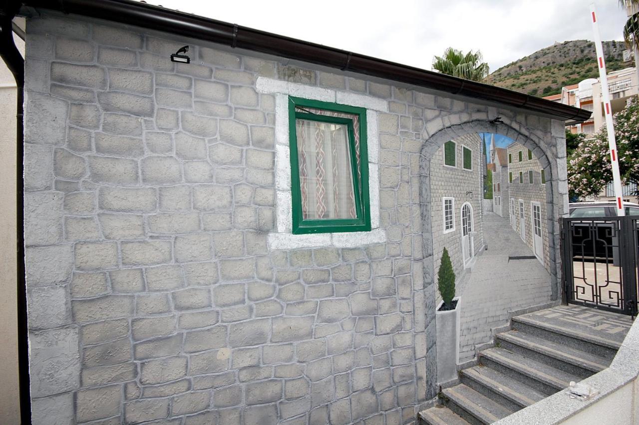 Studio Apartman Sveti Stefan Apartamento Exterior foto